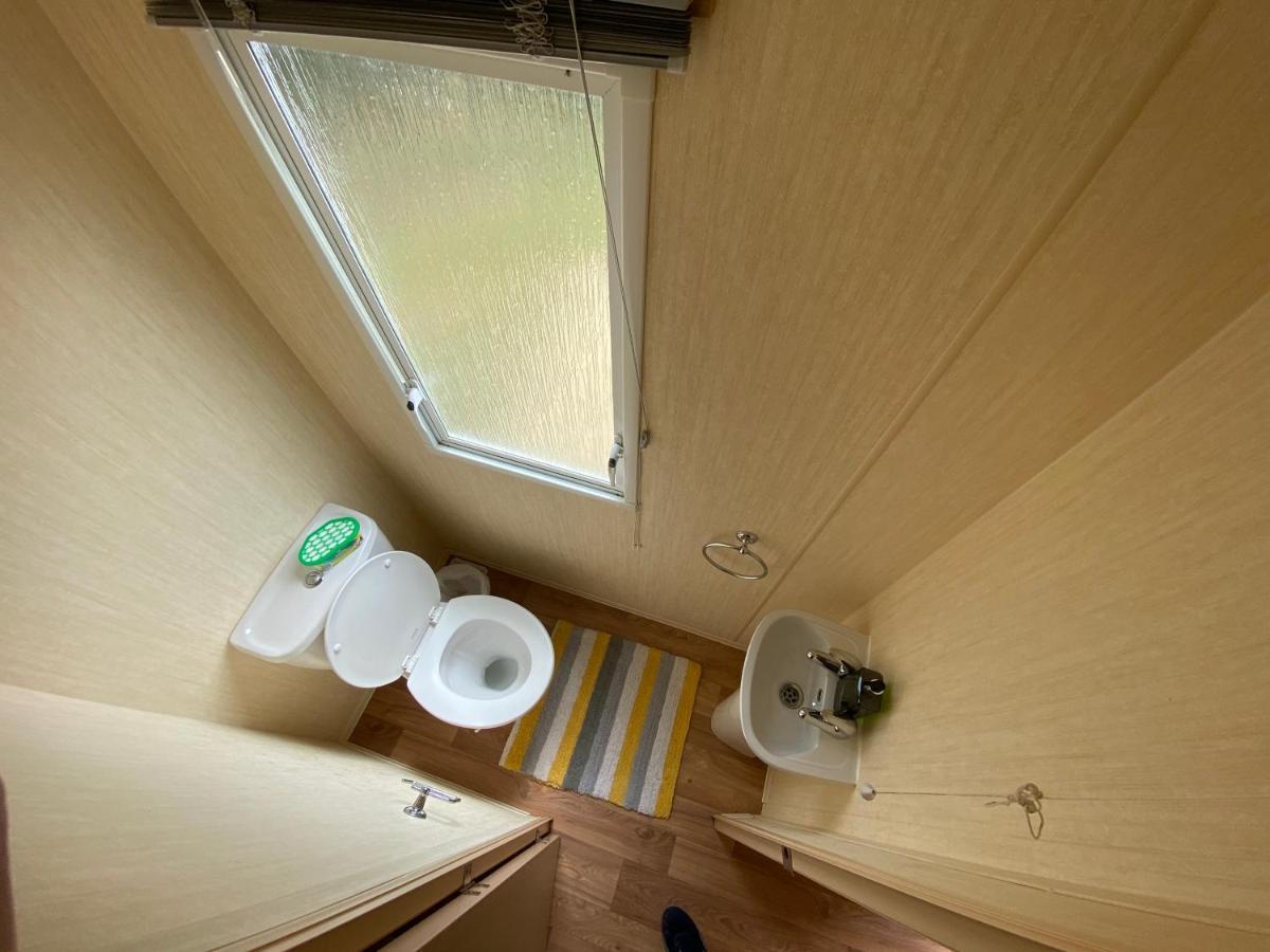 3 Bed 8 Berth Caravan In California Cliffs - M1 Great Yarmouth Exteriör bild